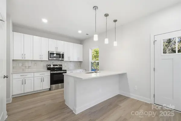 237 Gantt Street, Mooresville, NC 28115