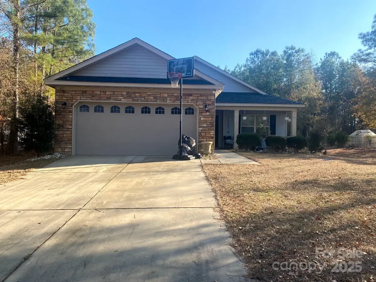 527 Calhoun Road, Swansea, SC 29160 - Image #1