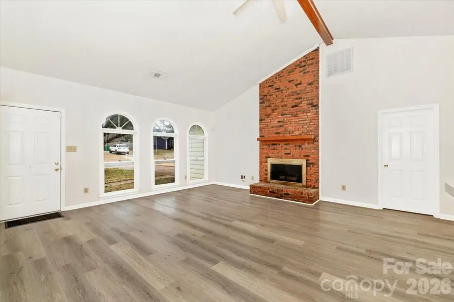 14806 Forest Mist Way, Charlotte, NC 28273 - Image #2