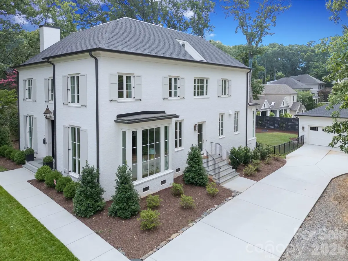 418 Ellsworth Road, Charlotte, NC 28211 - Image #1