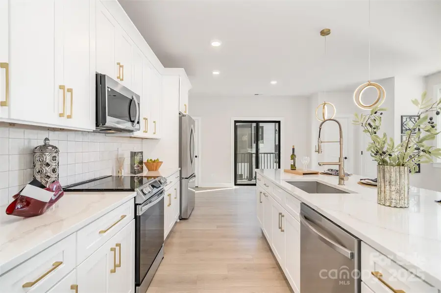 8735 Nolley Court, Charlotte, NC 28270 - Image #3