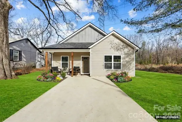 914 Wilmington Avenue, Statesville, NC 28677