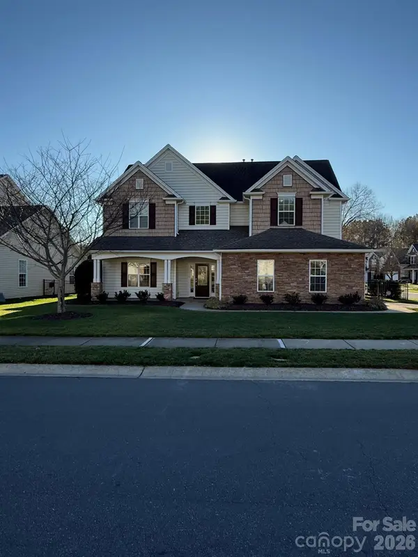 12304 Mcallister Park Drive, Charlotte, NC 28277