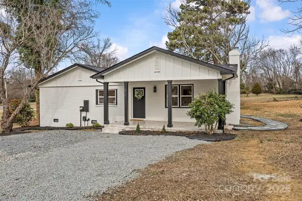 820 Dale Avenue, Charlotte, NC 28216