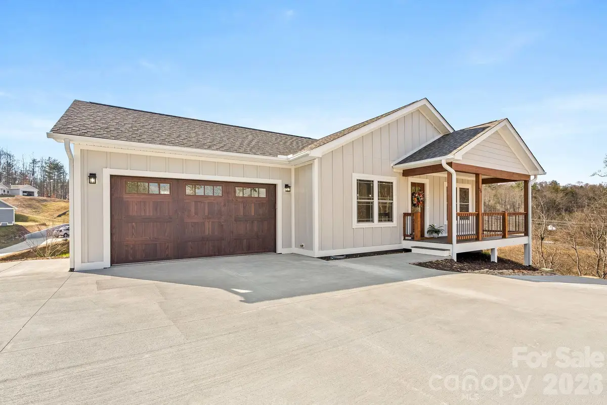 56 White Oak Place, Mars Hill, NC 28754 - Image #1