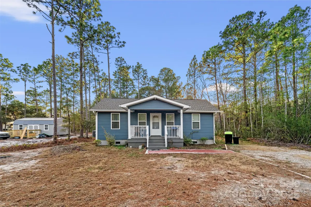 371 Walnut Road, Southport, NC 28461 - Image #1