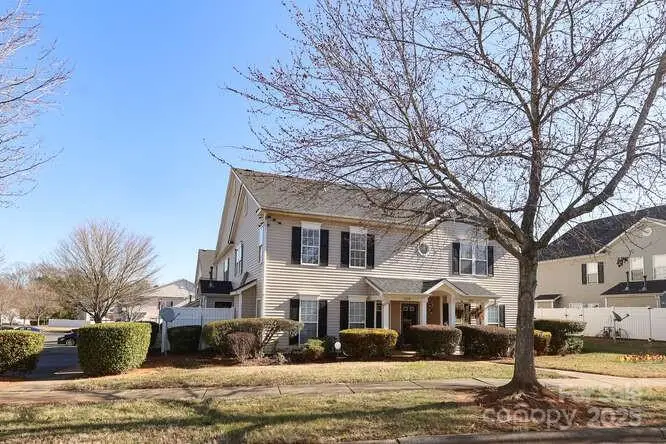 1109 Triece Lane, Charlotte, NC 28215 - Image #2