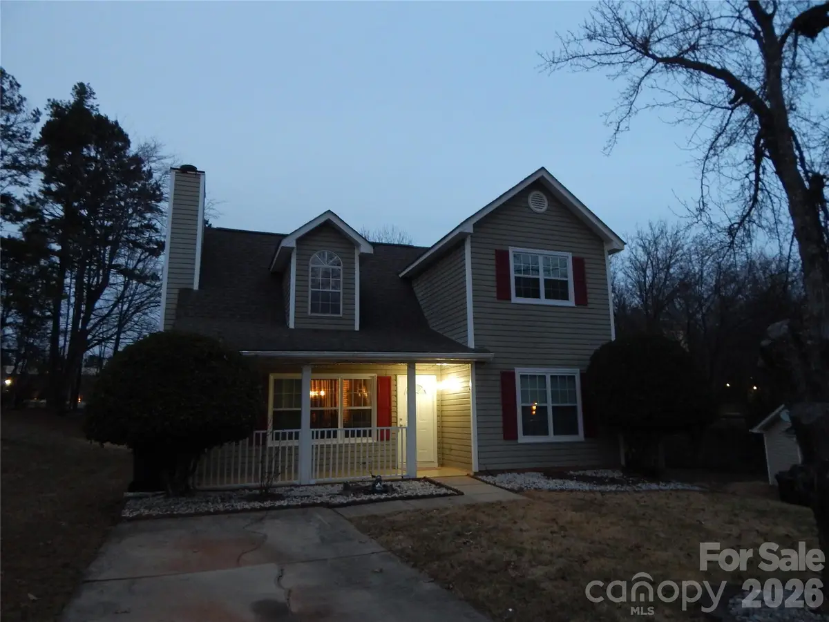 8019 Maxwelton Drive, Huntersville, NC 28078 - Image #1