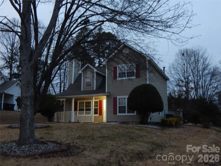 8019 Maxwelton Drive, Huntersville, NC 28078 - Image #2