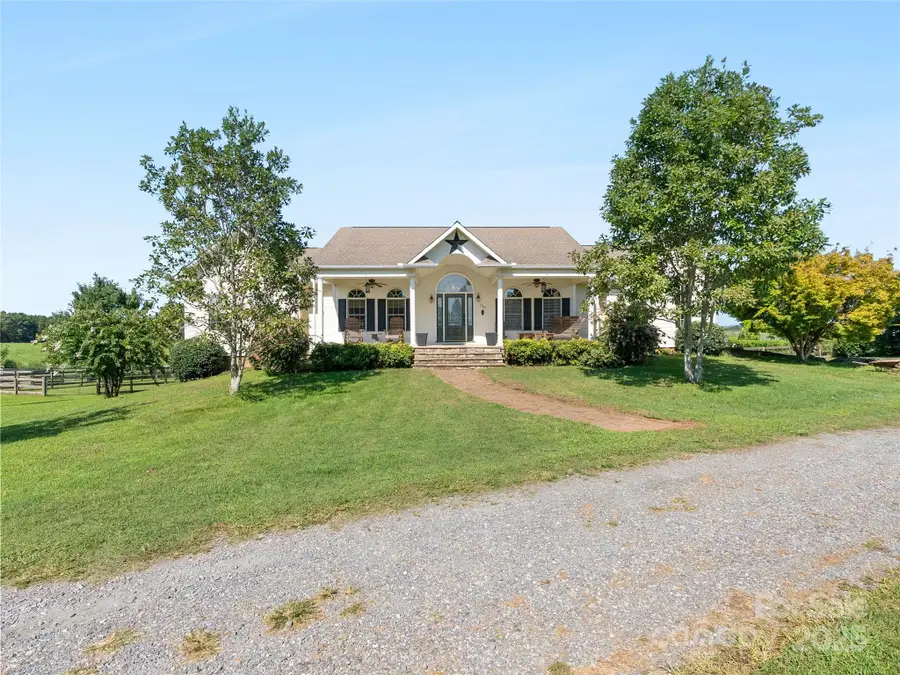 150 Rabbit Moffitt Road, Rutherfordton, NC 28139 - Image #2