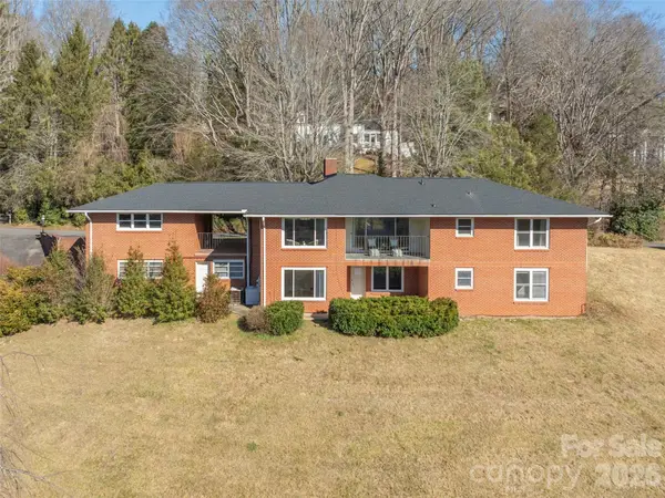 308 Grimball Drive, Waynesville, NC 28786