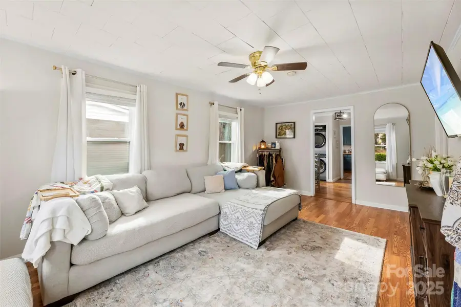 507 S Maple Street, Dallas, NC 28034 - Image #2