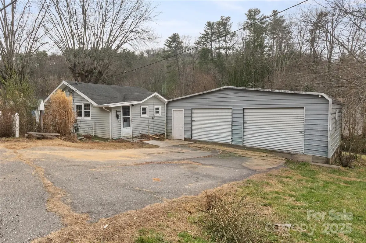 16 Sycamore Street, Asheville, NC 28804 - Image #1