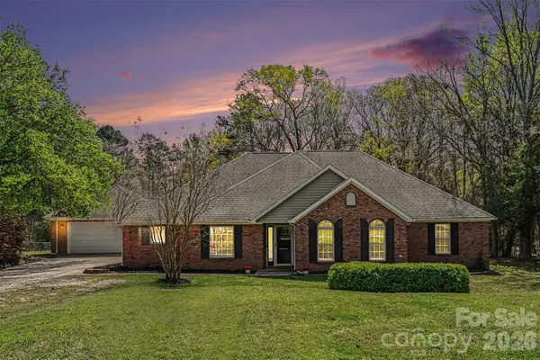 7329 Bailywick Drive, Waxhaw, NC 28173