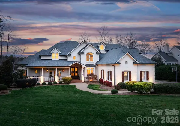 105 Moors End Loop, Mooresville, NC 28117