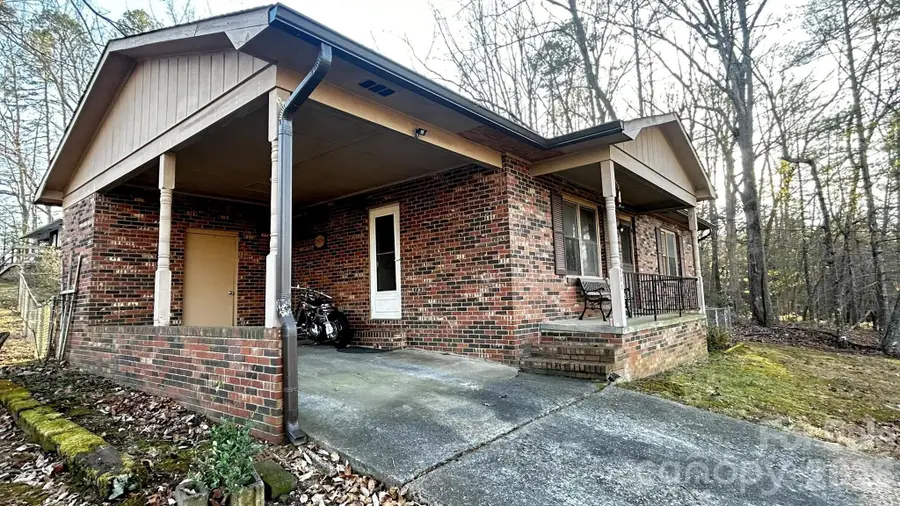 101 Poteat Drive, Morganton, NC 28655 - Image #2