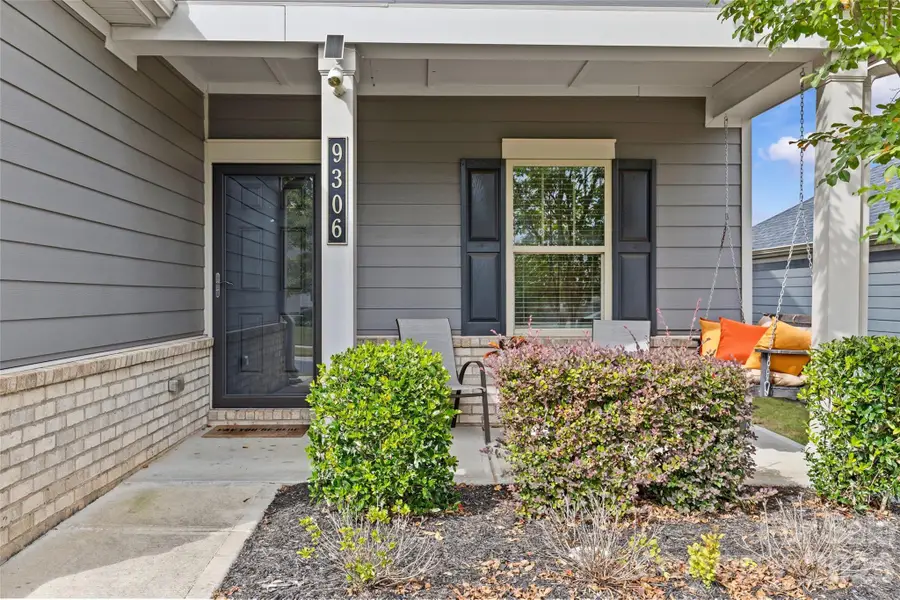 9306 Dufaux Drive, Charlotte, NC 28278 - Image #3