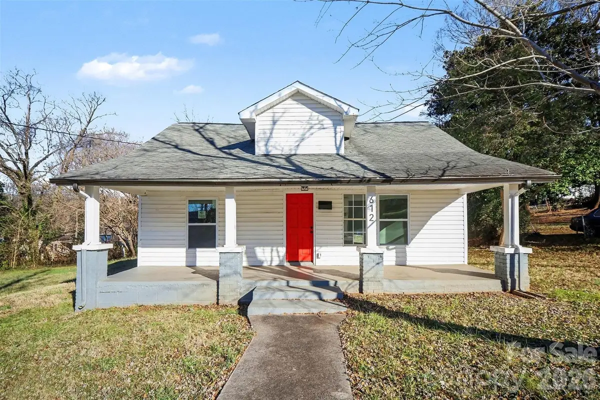 612 E E Street, Newton, NC 28658 - Image #1