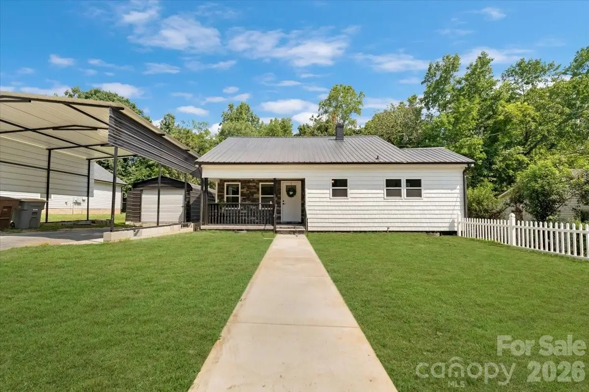 2105 Woodlawn Street, Kannapolis, NC 28083 - Image #1