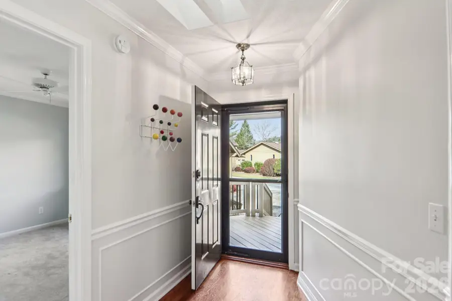 205 Wild Oak Lane, Hendersonville, NC 28791 - Image #3