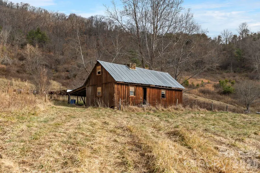 999 Wilson Drive, Canton, NC 28716 - Image #3