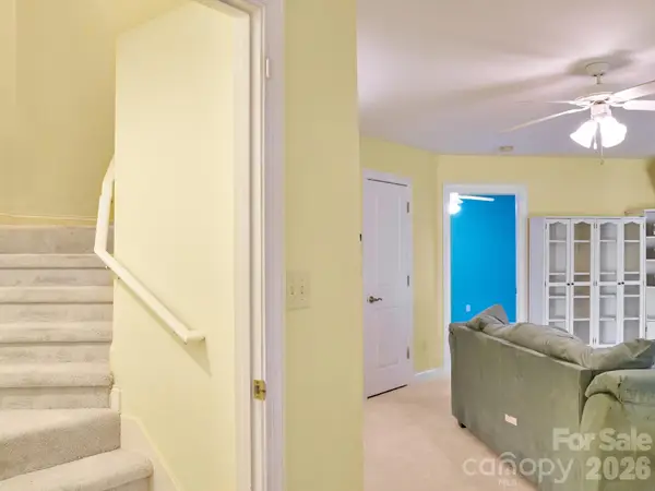 41 Little Fox Lane, Fletcher, NC 28732