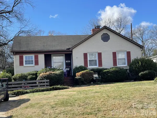 3800 Haven Drive, Charlotte, NC 28209