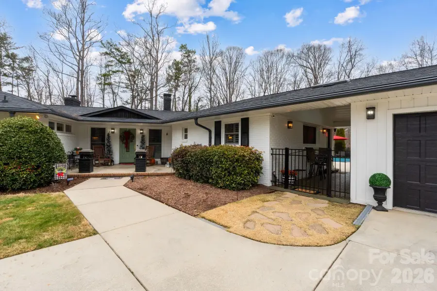 809 Creek Bluff Road, Rock Hill, SC 29732 - Image #2