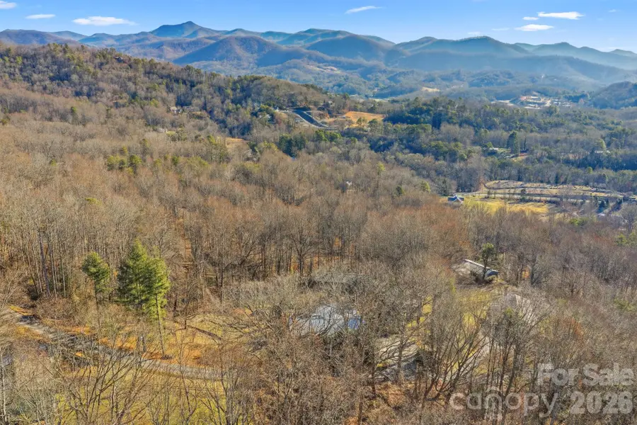 000 Briarwood Road, Webster, NC 28788 - Image #2