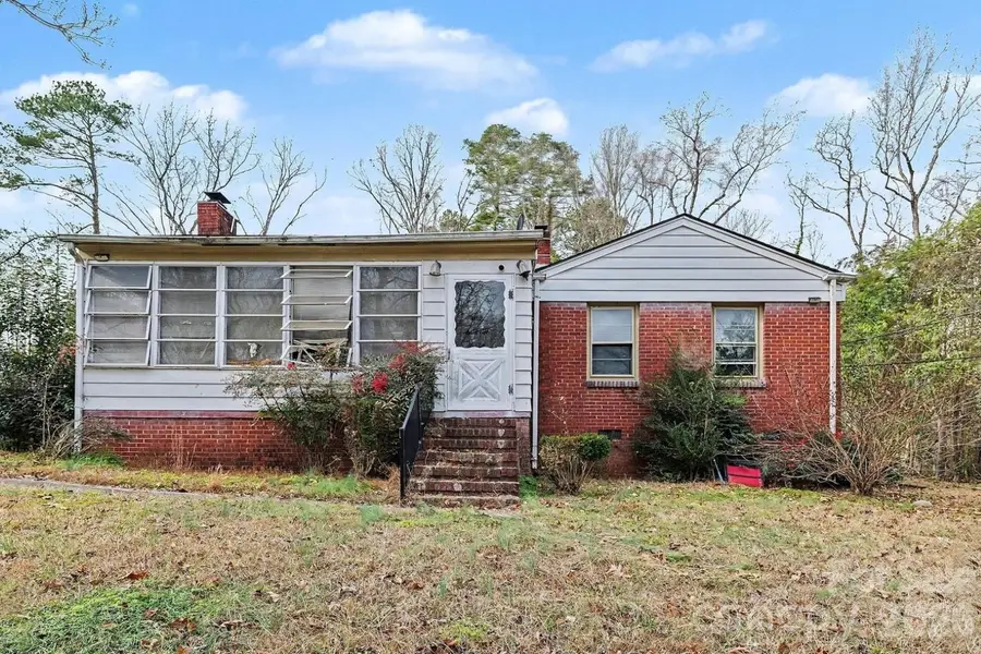 105 Shelton Circle, Wadesboro, NC 28170 - Image #2