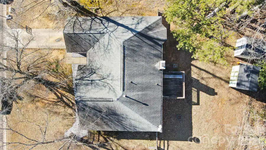 6906 Streamside Drive, Charlotte, NC 28212 - Image #2