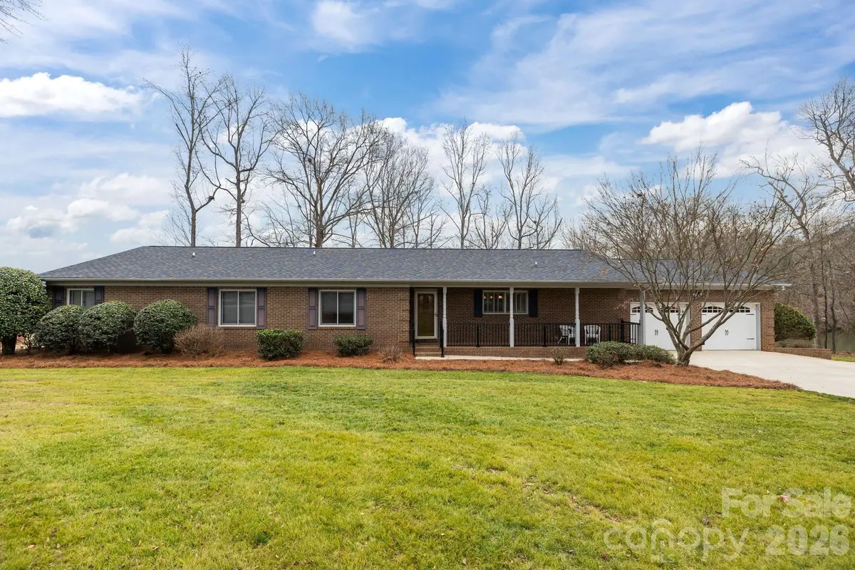 8420 Catawba Cove Drive, Belmont, NC 28012 - Image #1