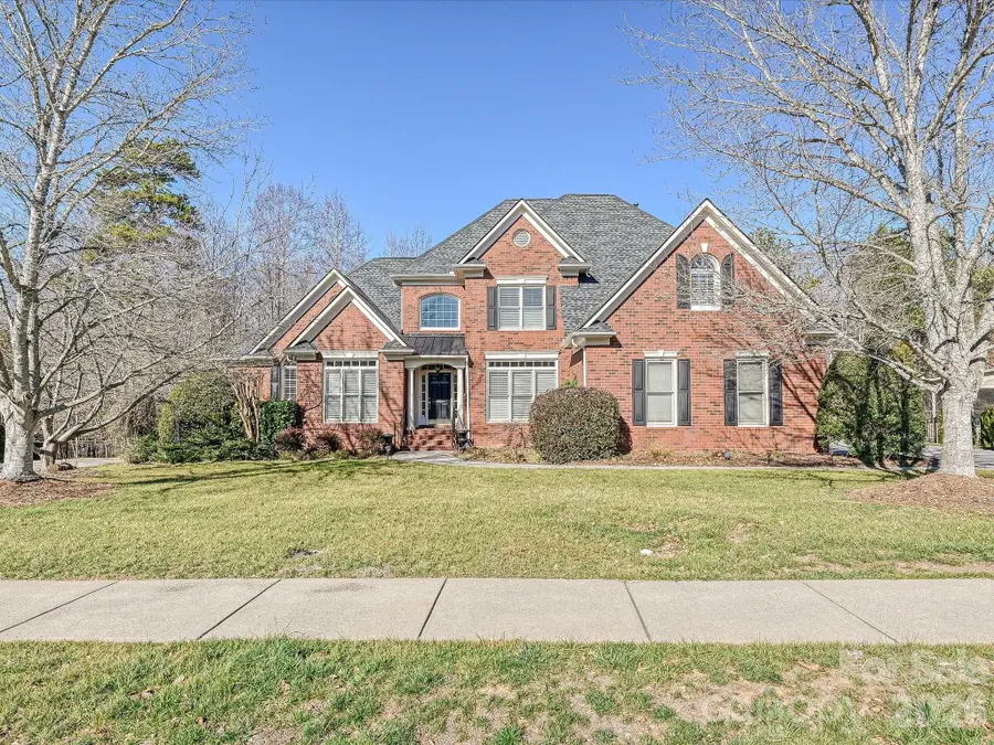 2110 Highland Forest Drive, Waxhaw, NC 28173 - Image #2