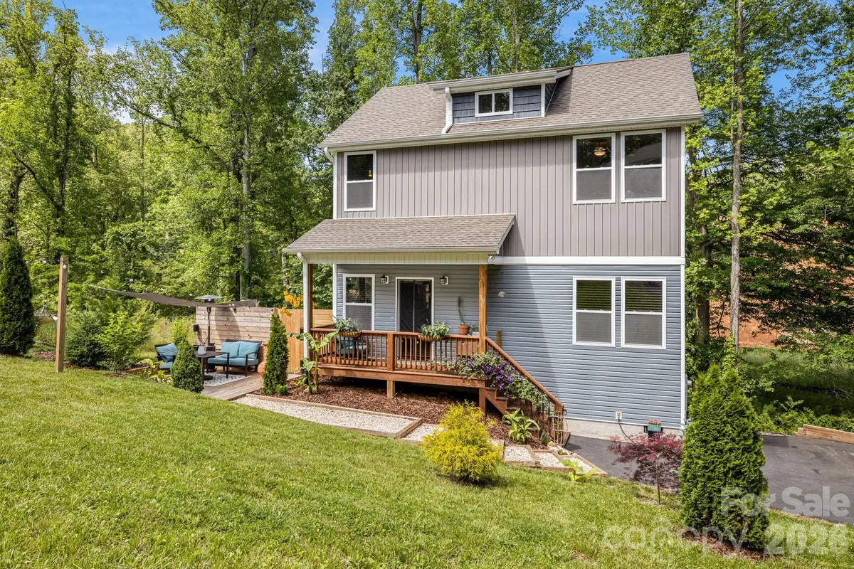 19 Shadowlawn Drive, Asheville, NC 28806 - Image #1