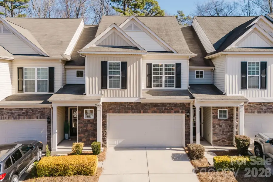 2215 Whitford Lane, Charlotte, NC 28210 - Image #2