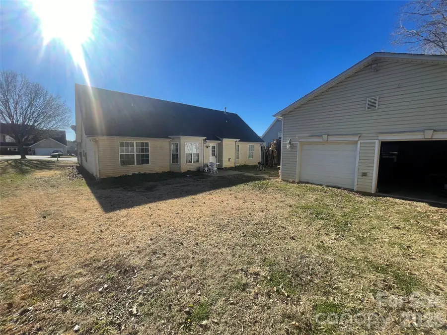 2660 Stagbuck Drive, Gastonia, NC 28052 - Image #2