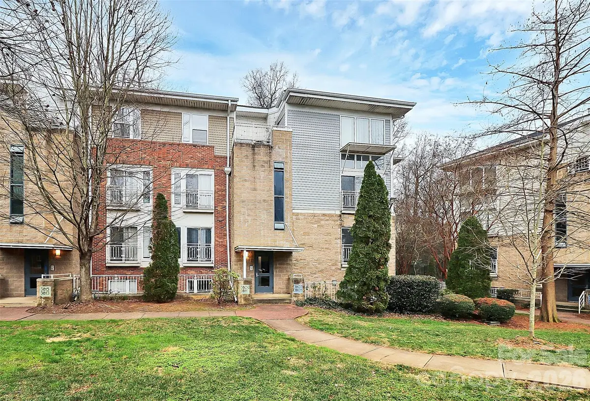 3805 Picasso Court, Charlotte, NC 28205 - Image #1
