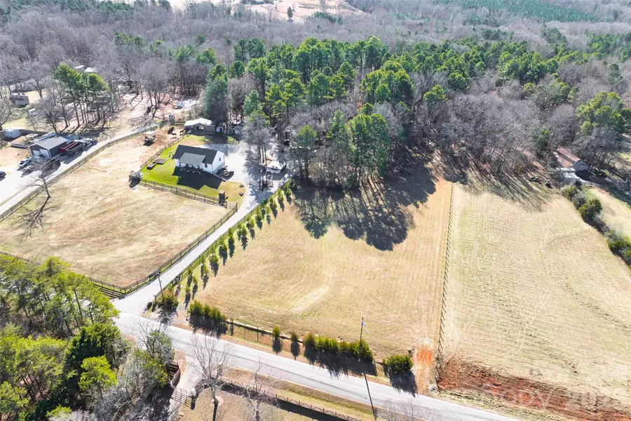 000 Whippoorwill Lane, Mount Holly, NC 28120 - Image #3