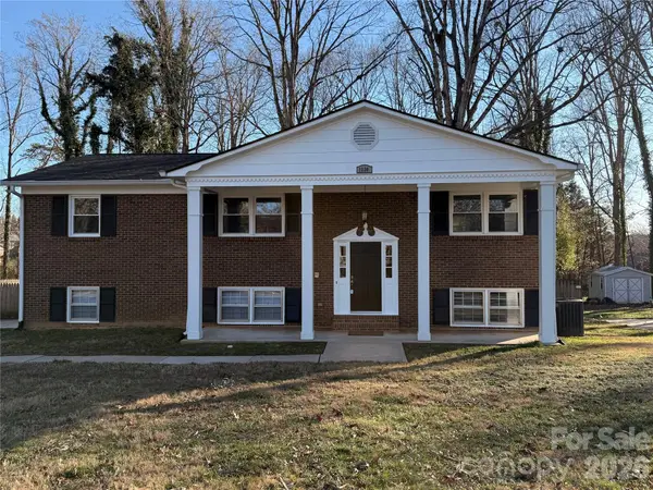 1230 18th Avenue Ne, Hickory, NC 28601