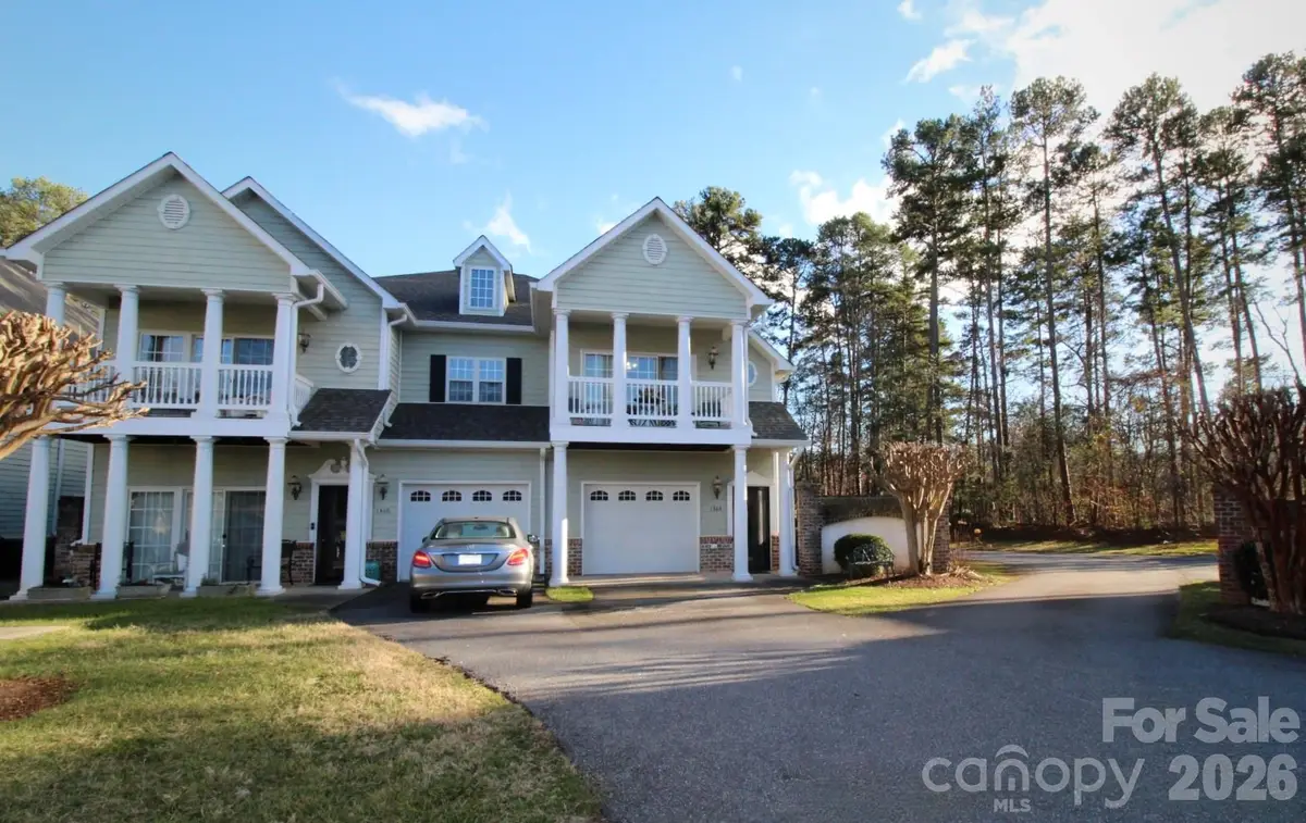 1364 21st Avenue Ne, Hickory, NC 28601 - Image #1