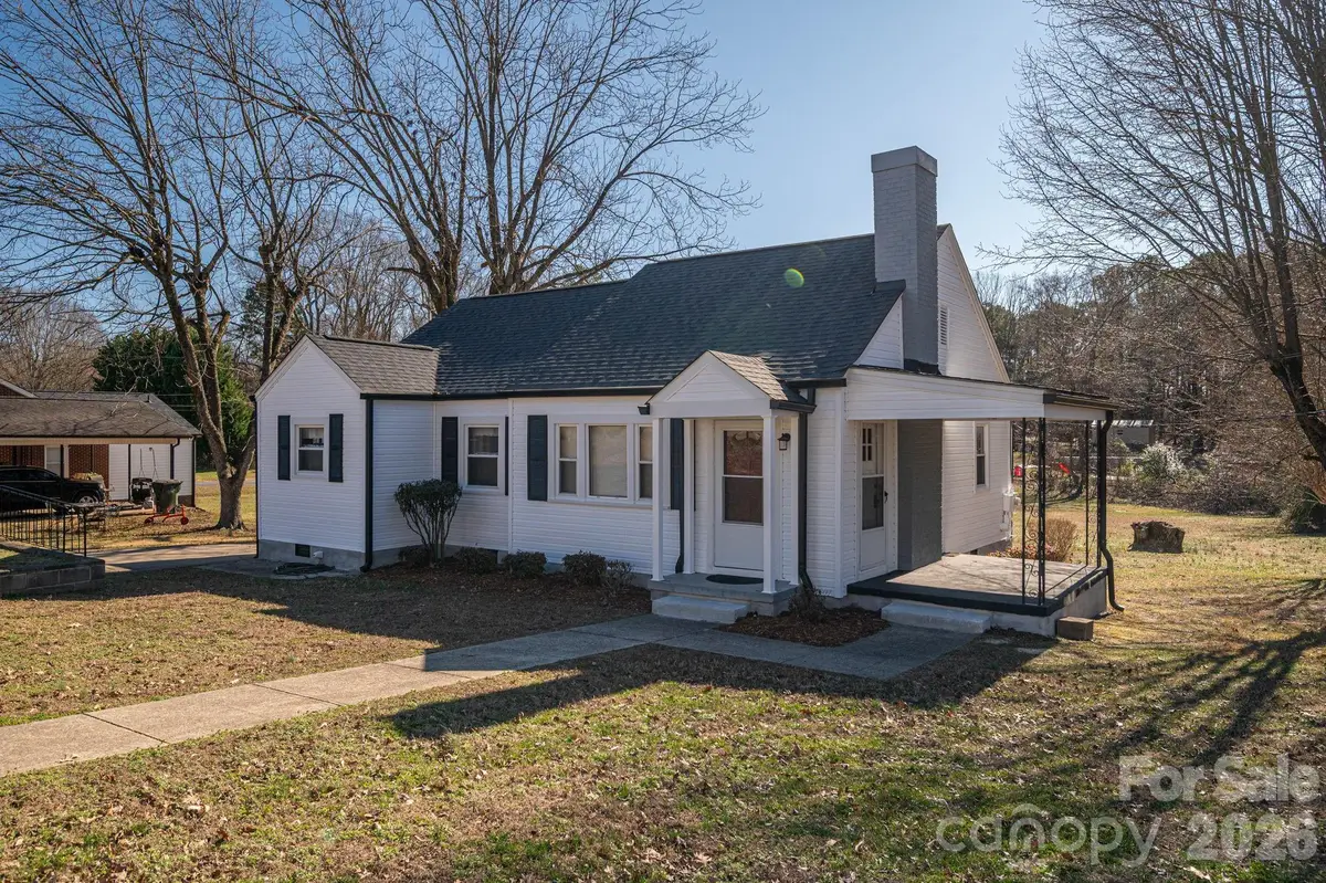 1203 W Gold Street Extension, Kings Mountain, NC 28086 - Image #1