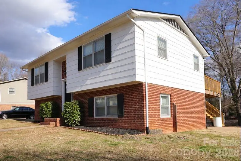 1312 Oak Hill Drive, Newton, NC 28658 - Image #2