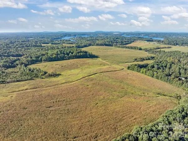 9135 Us 220 Alternate Highway N, Randleman, NC 27317