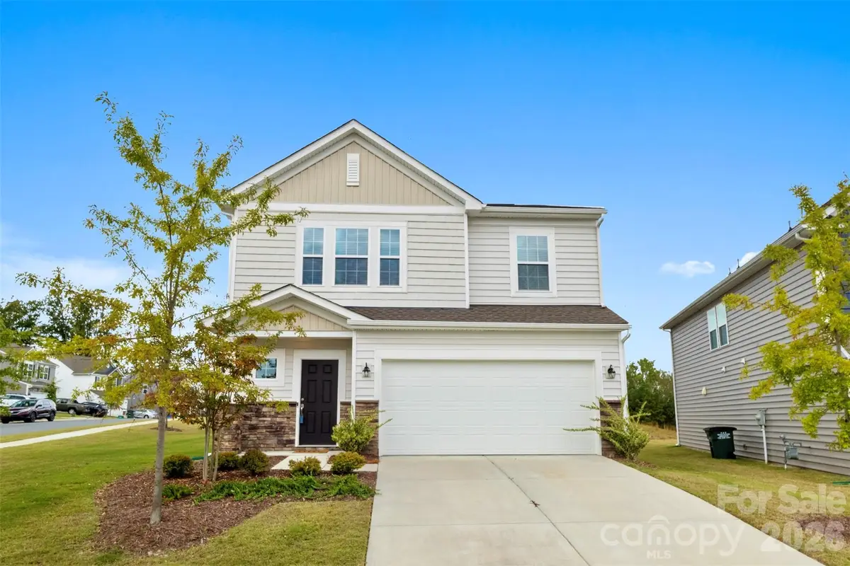 15224 Lake Ridge Road, Charlotte, NC 28278 - Image #1