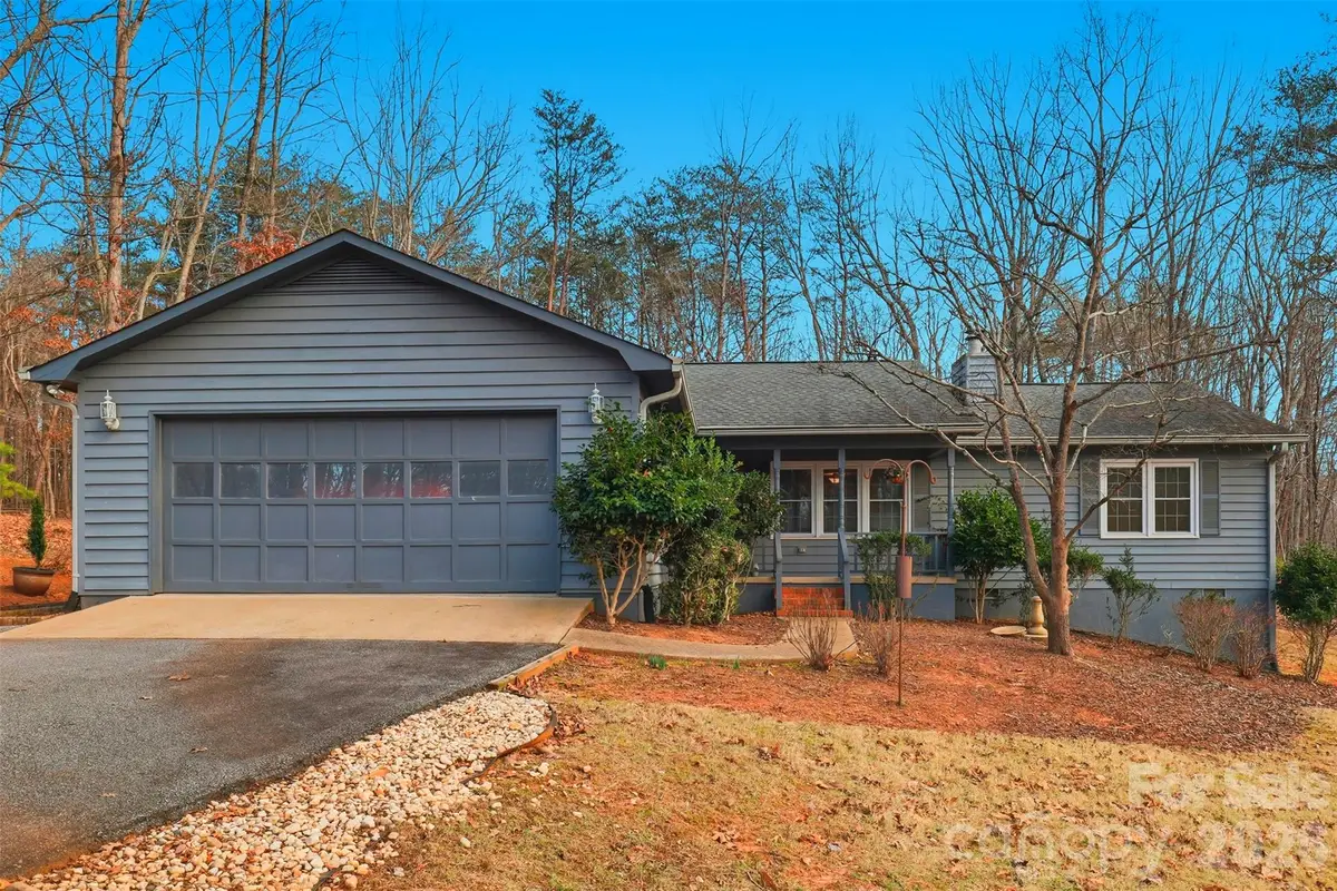 465 Mountain Laurel Drive, Columbus, NC 28722 - Image #1
