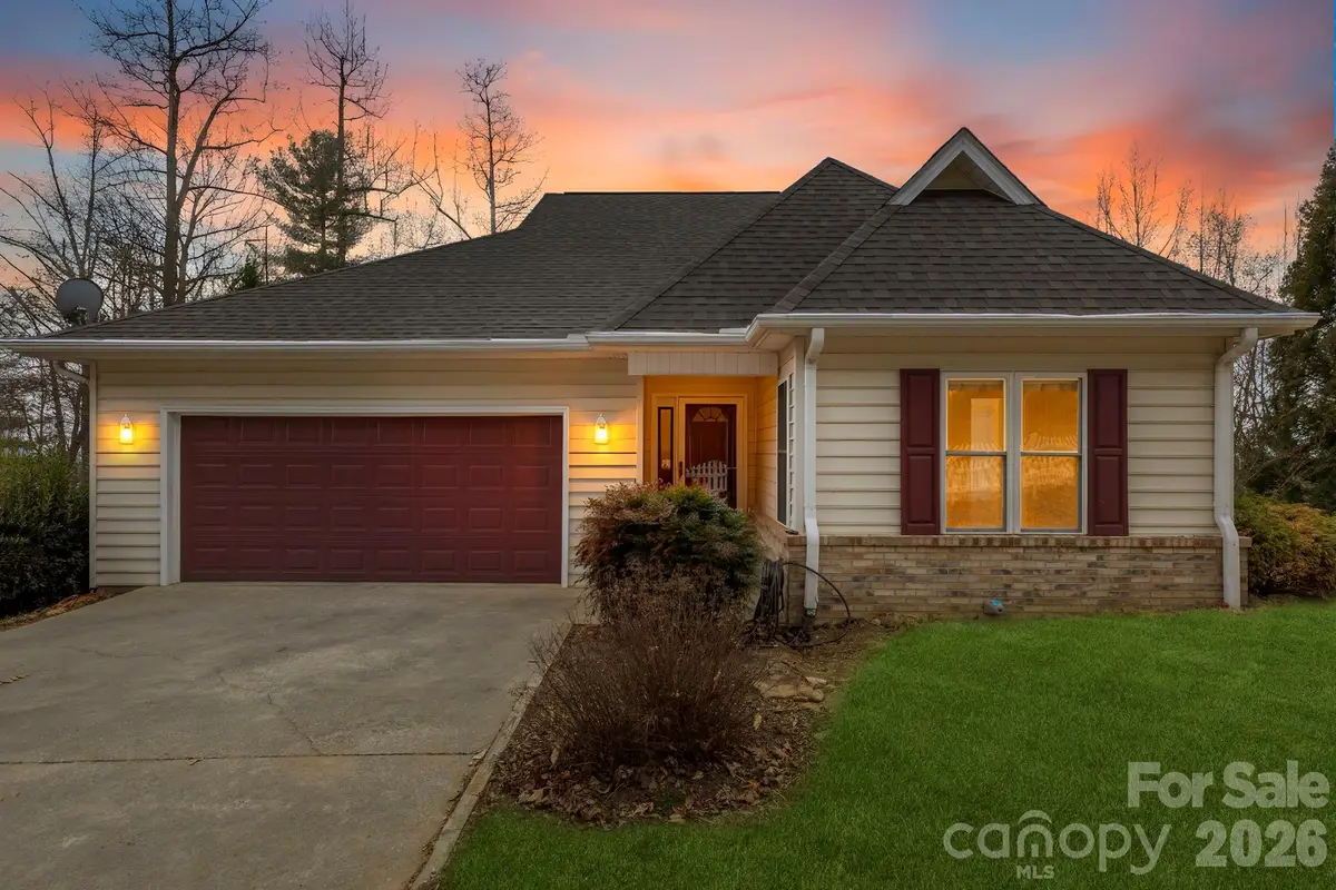 242 Carriage Summitt Way, Hendersonville, NC 28791 - Image #1