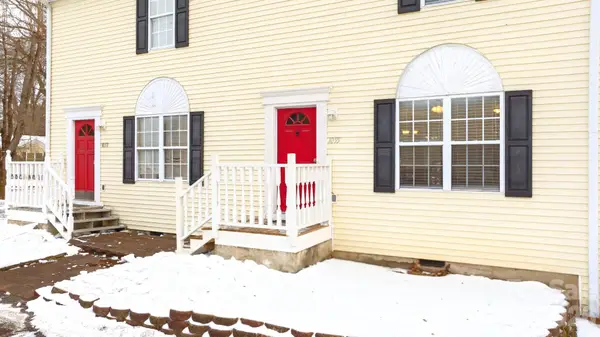 1055 19th Street Ne, Hickory, NC 28601