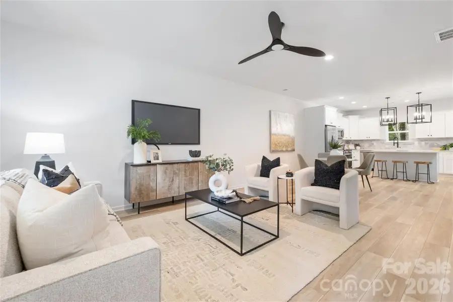 6424 Charcon Court, Charlotte, NC 28213 - Image #2