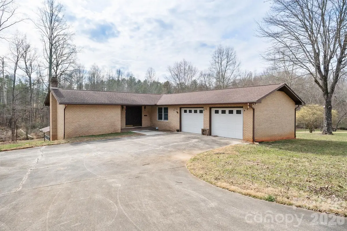 2153 S Fork Drive, Morganton, NC 28655 - Image #1