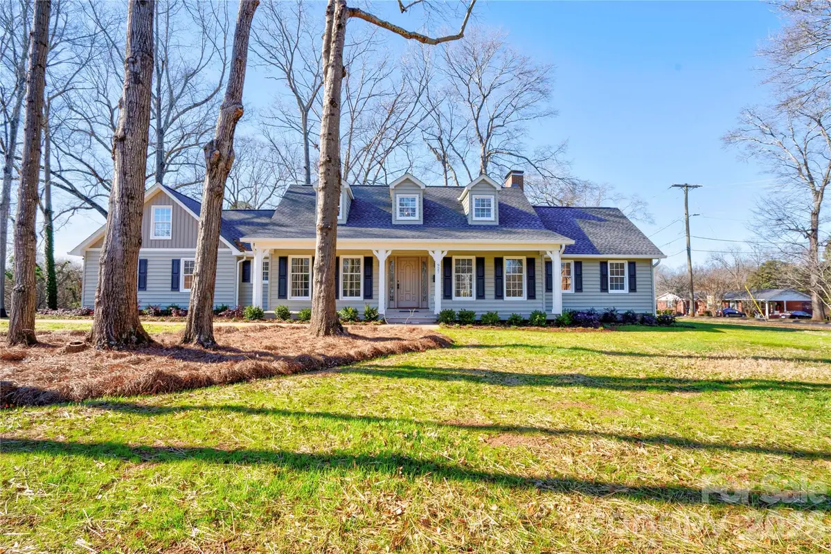 927 Elizabeth Road, Shelby, NC 28150 - Image #1